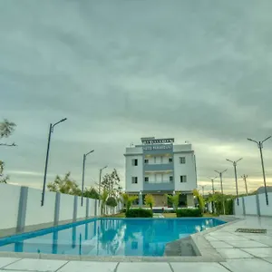 *** Hotel Paramount India